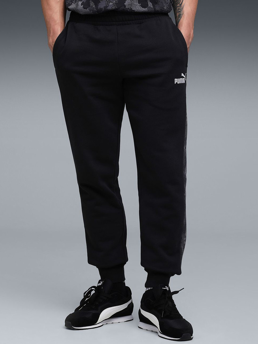 Puma Essentials Camo Men Pure Cotton Relaxed Fit Sweatpants