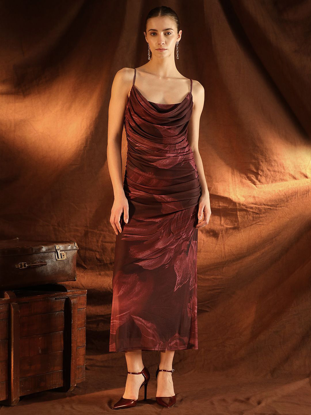 Kazo Camden Women Floral Printed Sleeveless A-Line Midi Dress