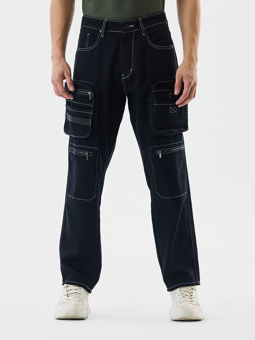 Snitch Men Black Mid-Rise Baggy Cargo Pants