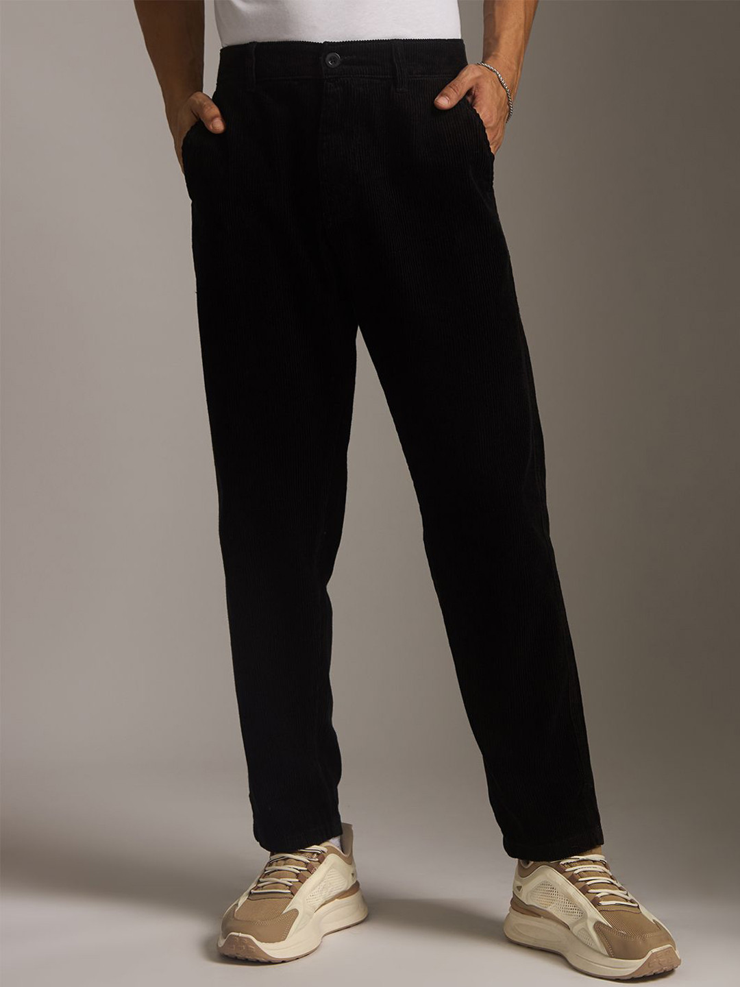 Espanshe Men Striped Custom Regular Fit Mid-Rise Easy Wash Regular Trousers