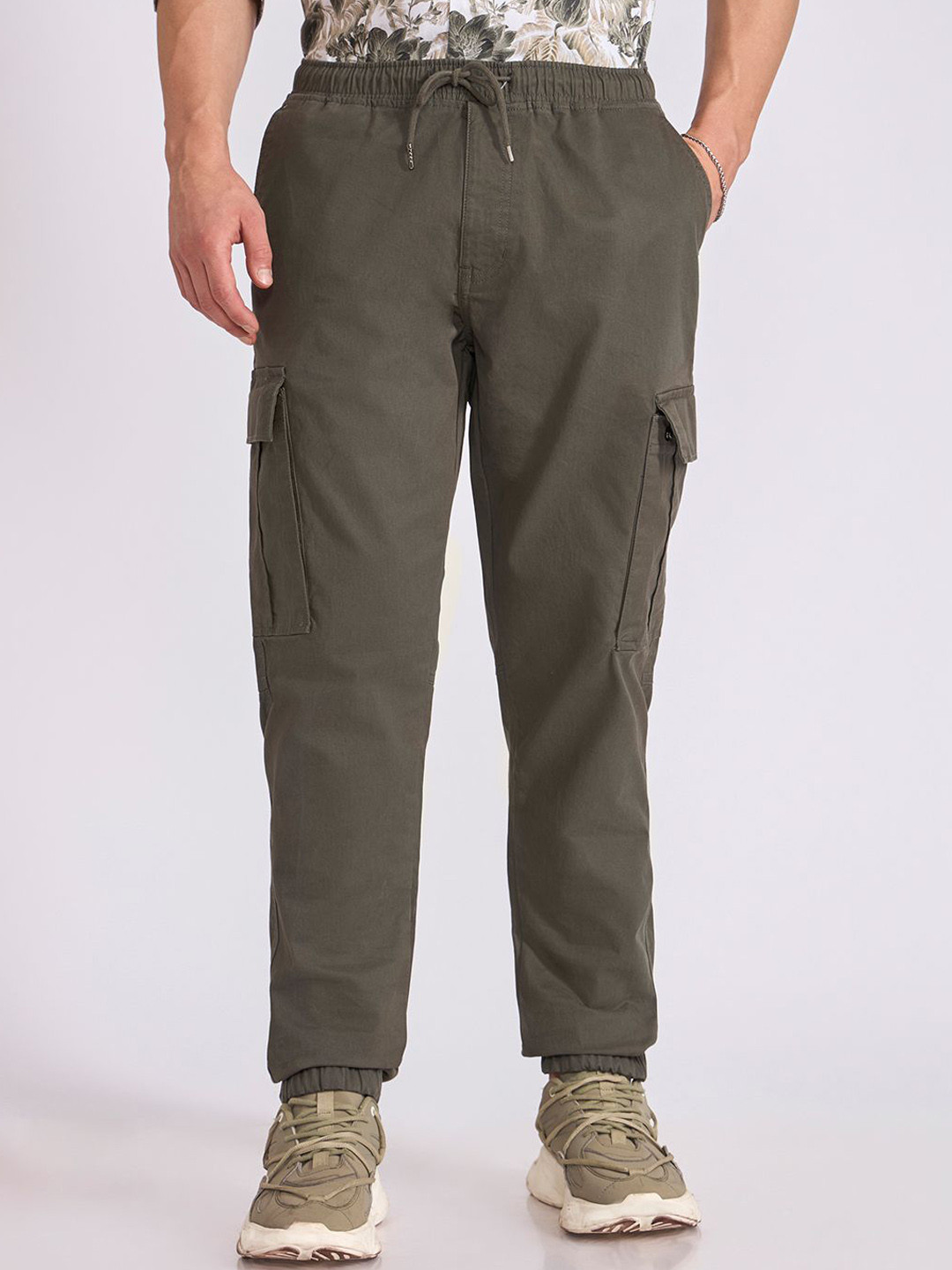 Espanshe Men Olive Green Quince Jogger Pant