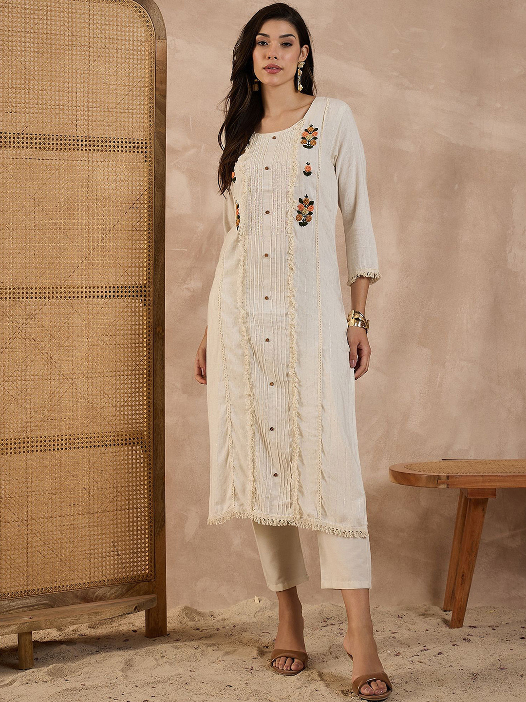 CHETI Women Pure Cotton Floral Embroidered Hand Work Kurti With Some Sequence