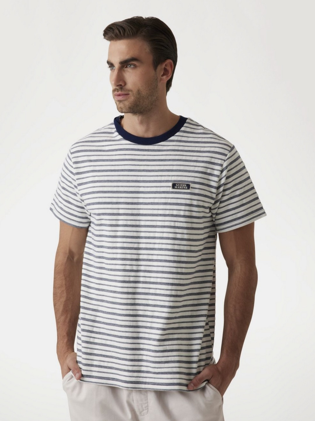 GUESS Striped Round Neck Pure Cotton T-shirt