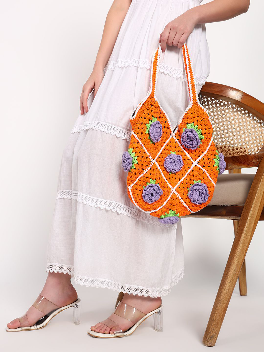 Sugercandy Textured Bucket Crochet Tote Bag with Tasselled