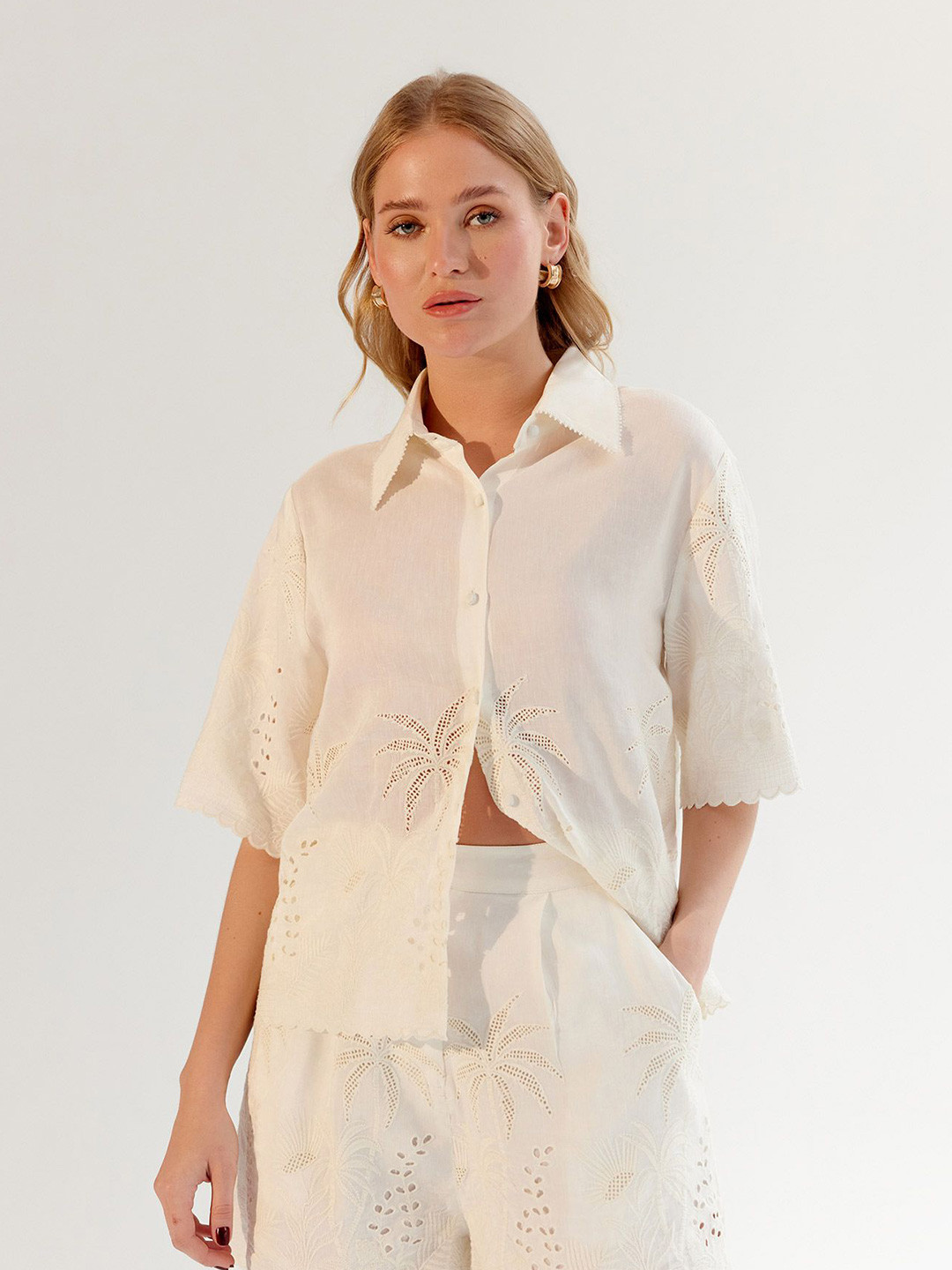 NOIB Women Deya Self Design Premium Relaxed Fit Casual Shirt