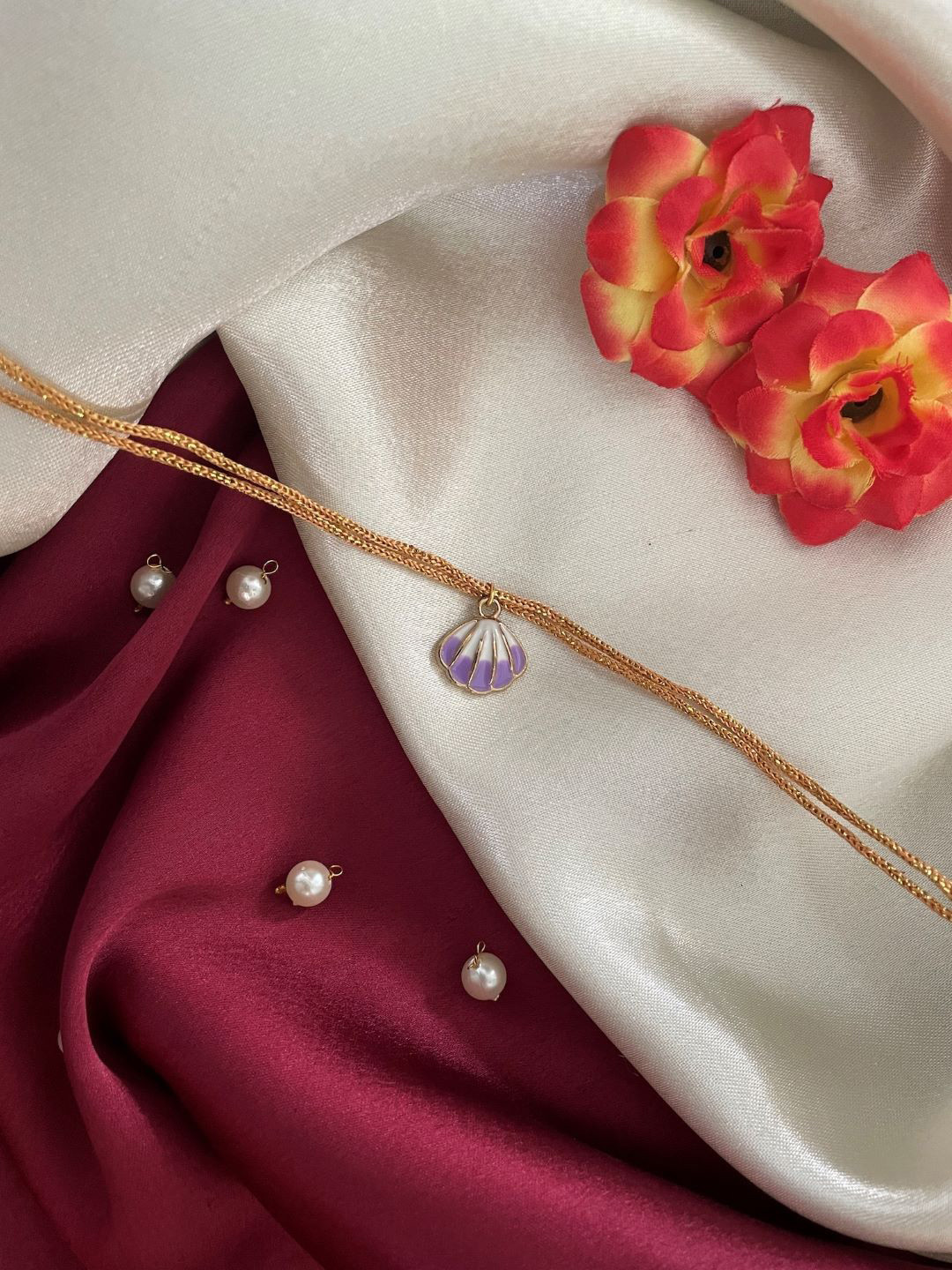 Digital Dress Room Sea Shell Charm Thread Rakhi