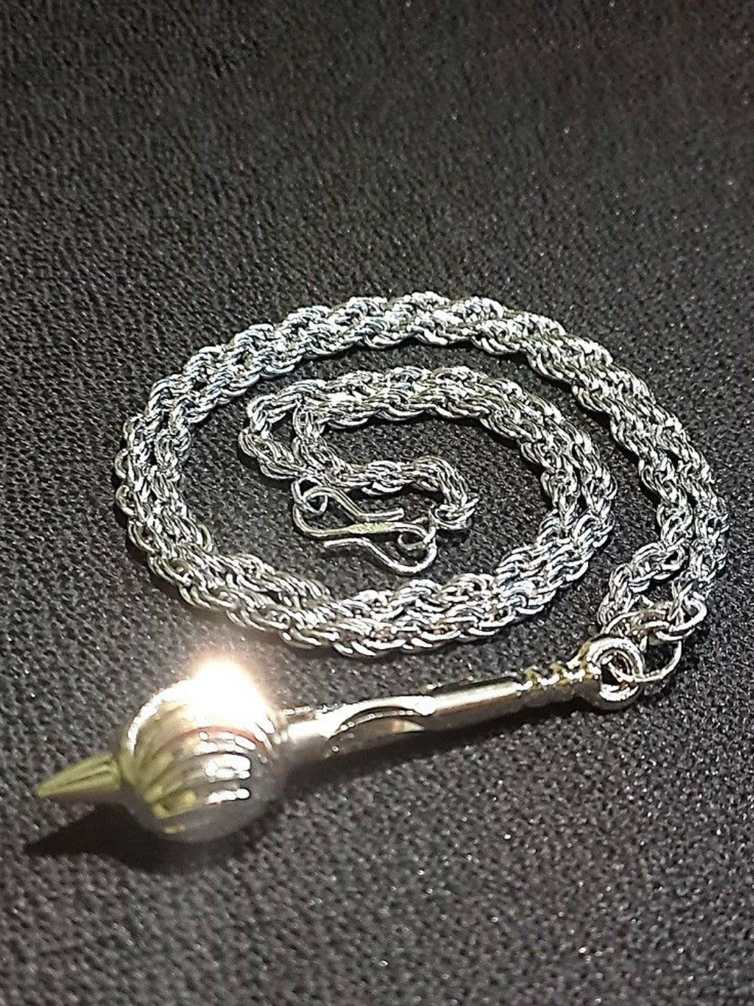 RV Jewels Unisex Stainless Steel Gada Pendant With Chain