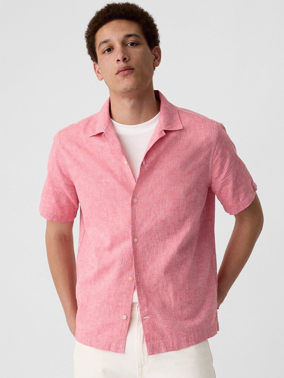 GAP Classic Short Sleeve Resort Collar Linen Blend Shirt
