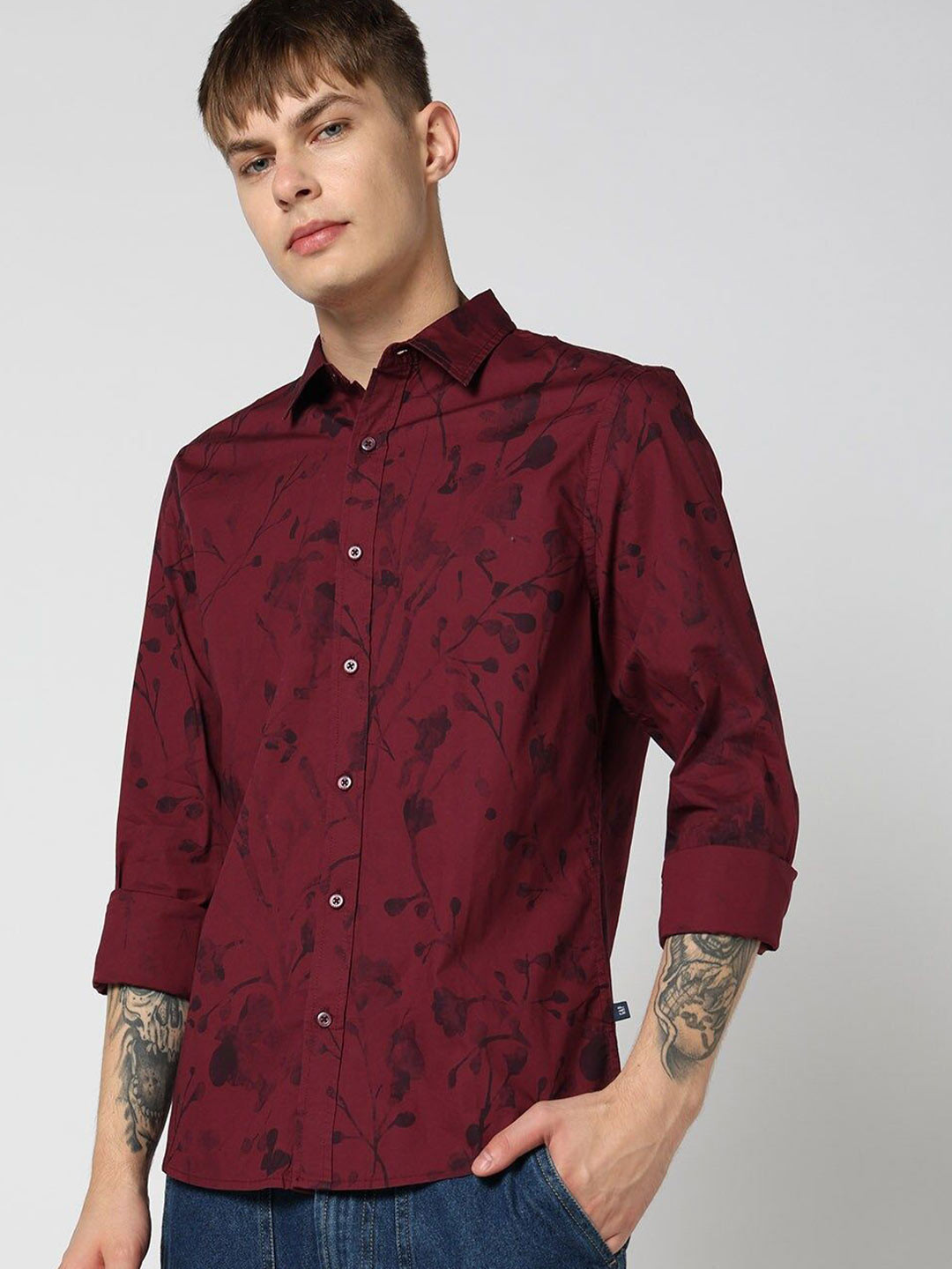 GAP All-Over Floral Print Poplin Button-Down Slim Fit Cotton Shirt