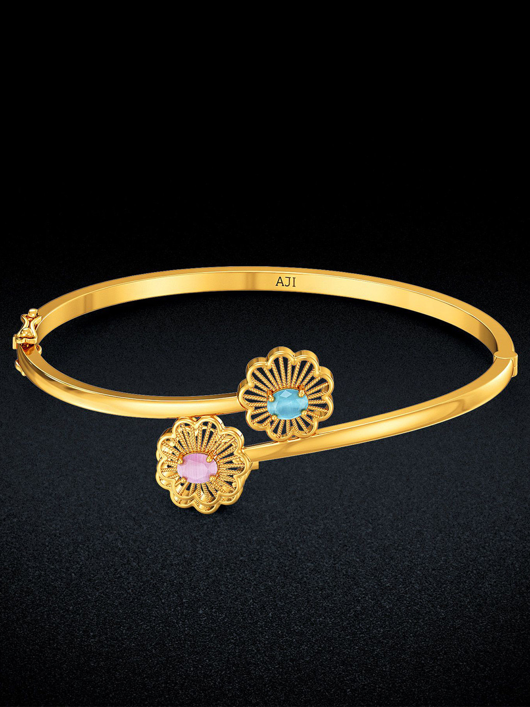 Joyalukkas Blossom Connect Gold Bracelet