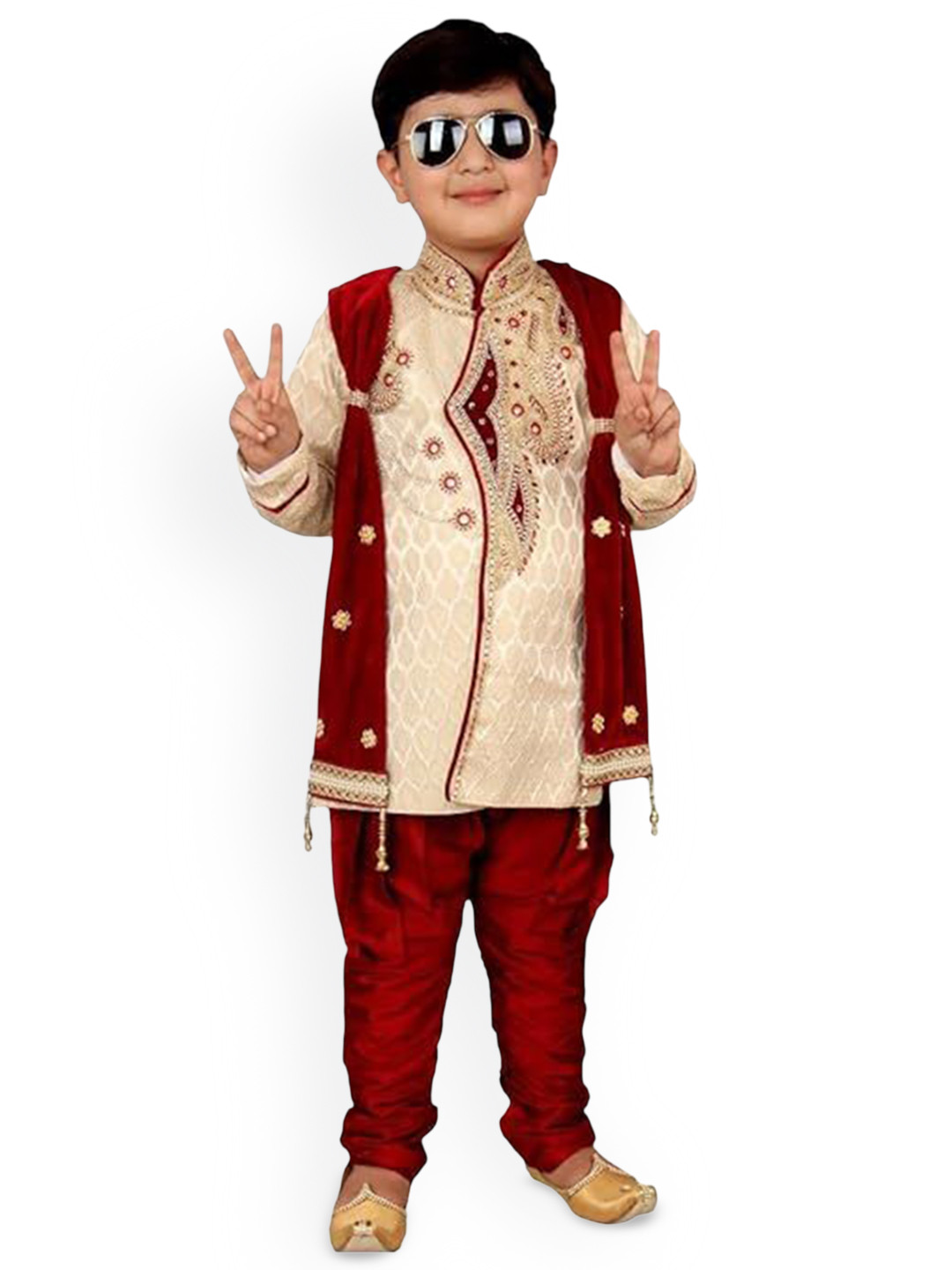 Seetoo Boys Embroidered Sherwani Set with Stole