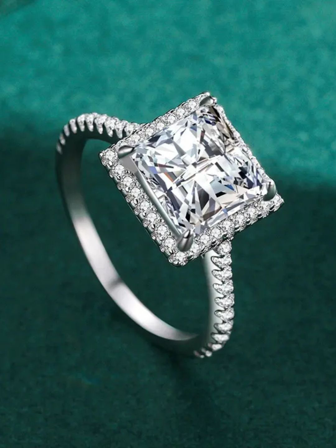 CAUER 925 Silver Halo Design Rhodium-Plated Princess cut Cz-Studded Finger Ring