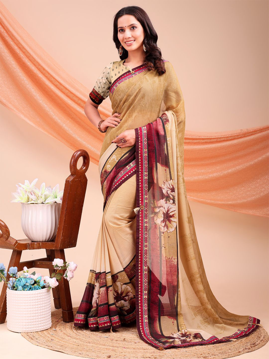 DIVASTRI Floral Digittal Printed Saree With Matching Blouse Piece