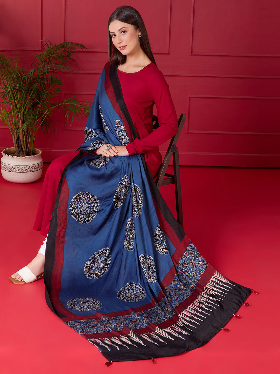 Dupatta Bazaar Ethinc Motifs Ajrakh Block Printed Modal Dupatta