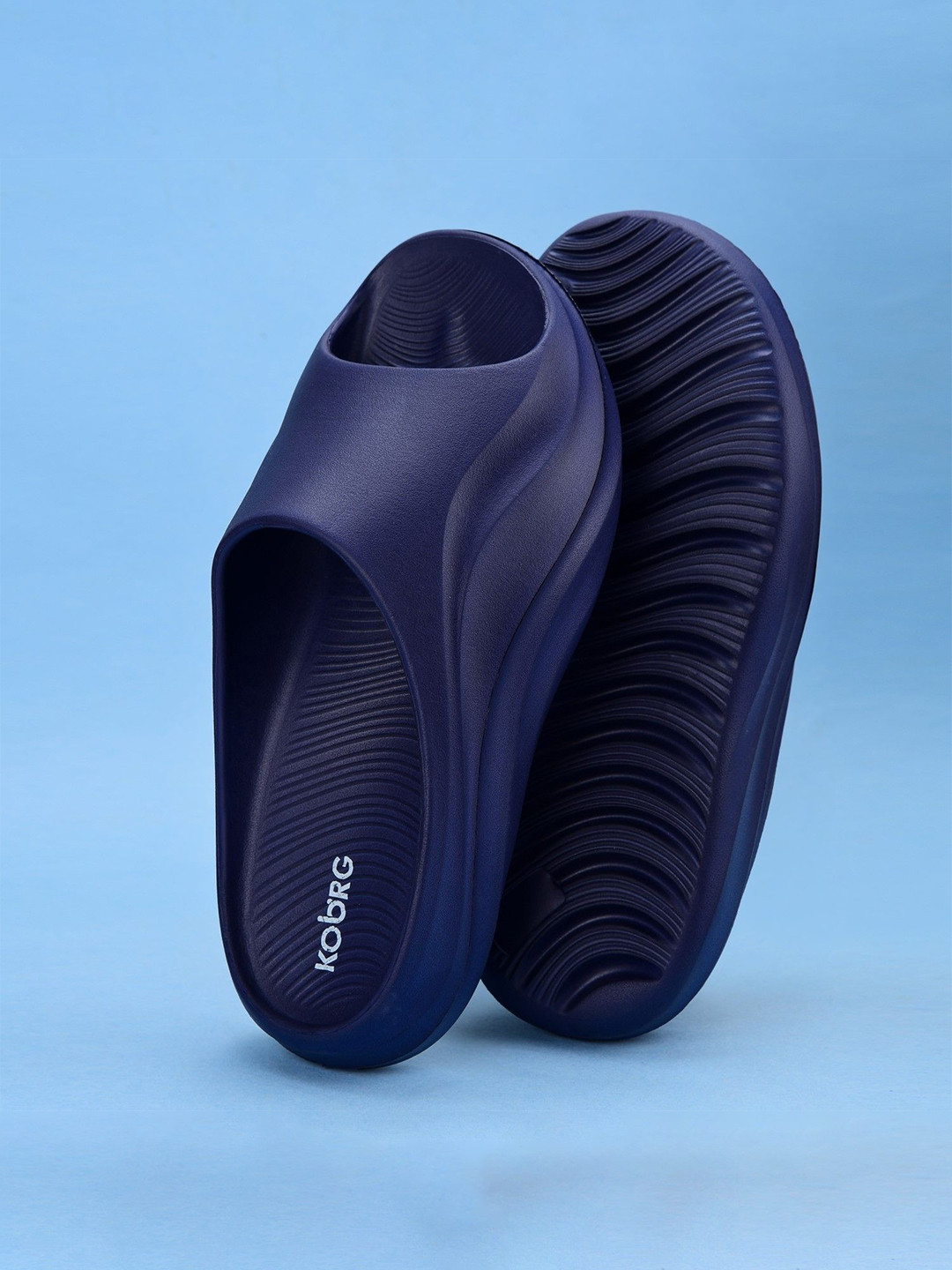 Koburg Men Solid Casual Milan Sliders