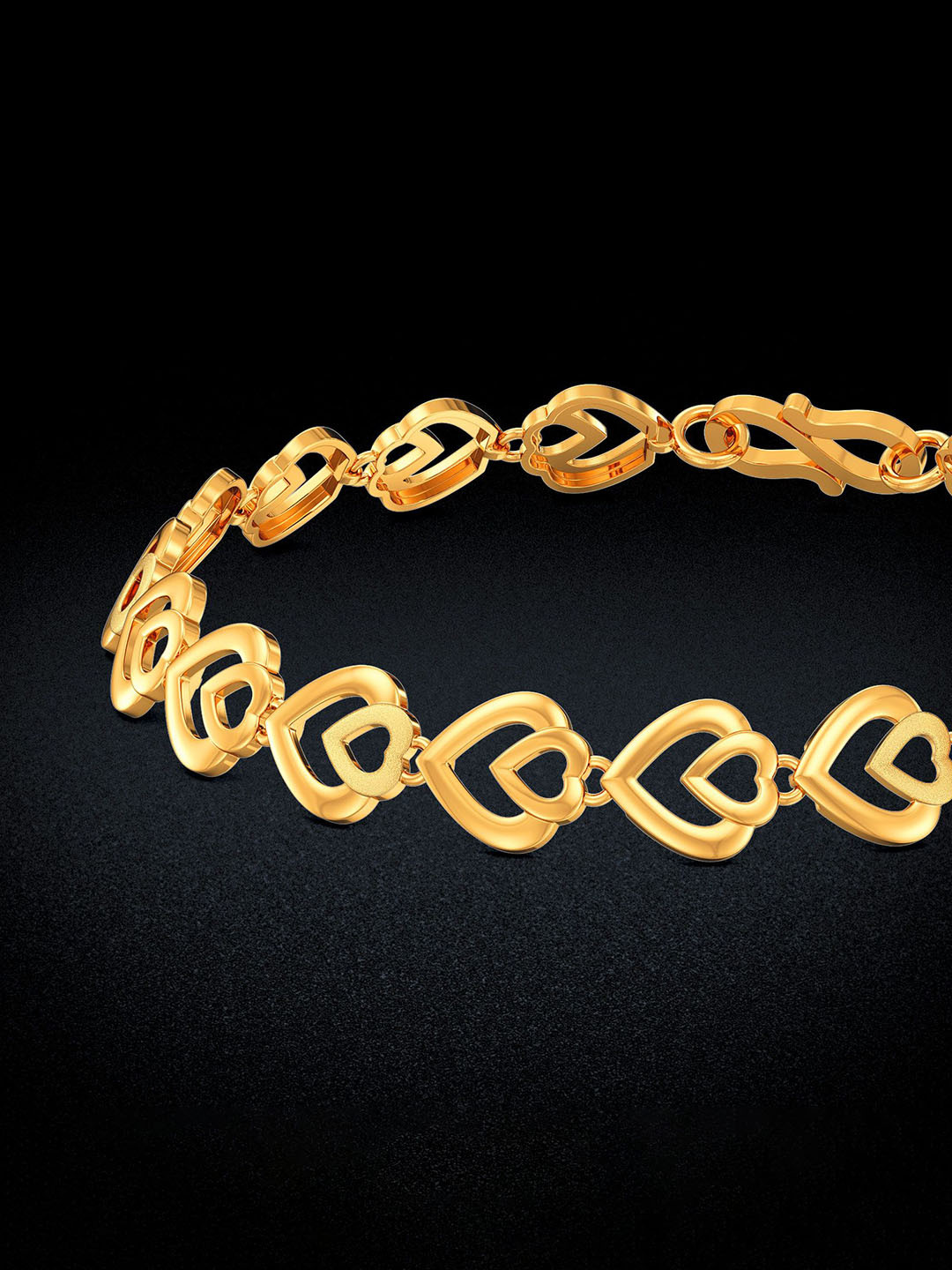 Joyalukkas Concentric Love Heart Gold Bracelet