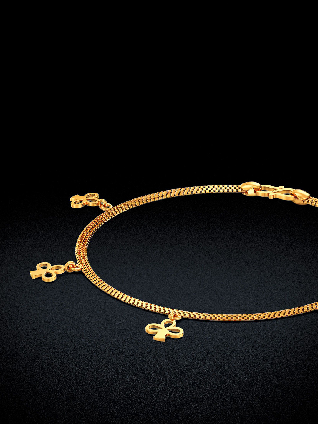 Joyalukkas Lucky Clover Charm Gold Bracelet