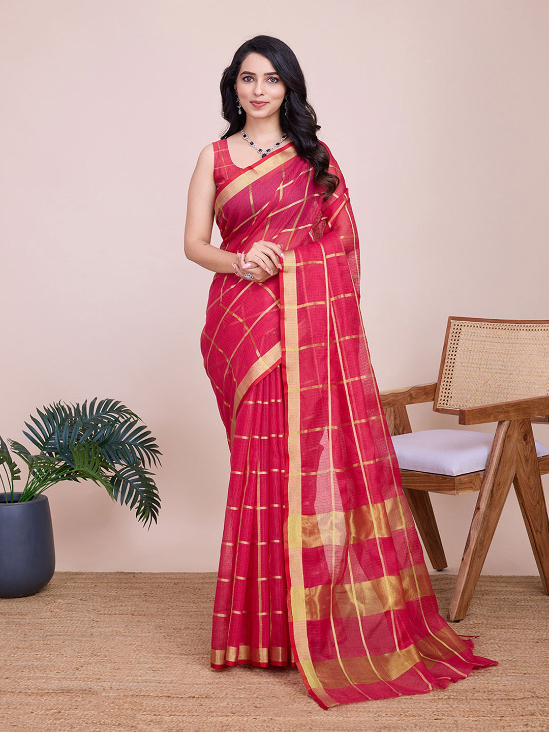 Panzora Women Checked Zari Saree with Unstitched Blouse Piece