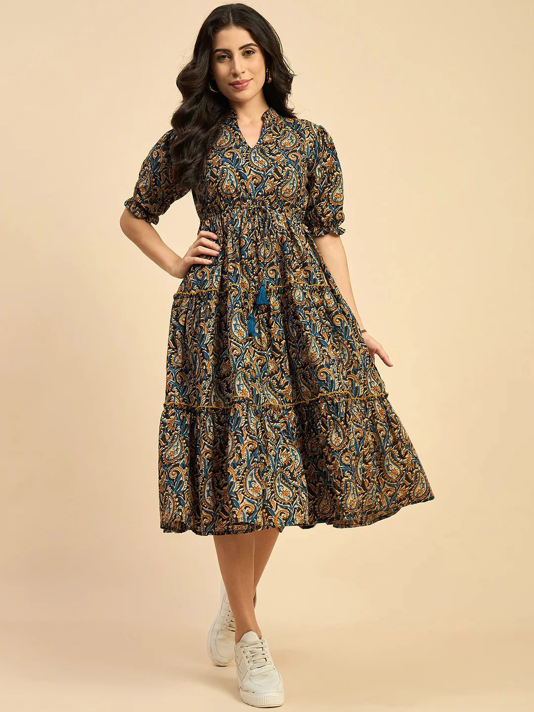 Niona Women Printed Fit And Flare Dresses
