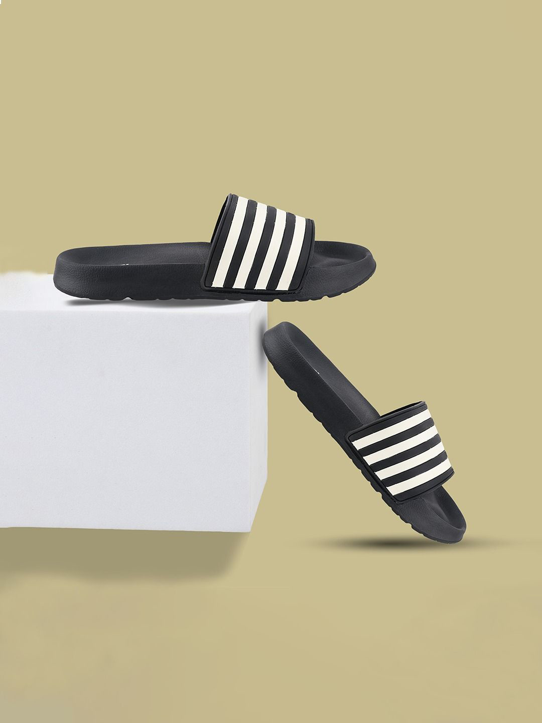 FUEL Men Striped Sliders