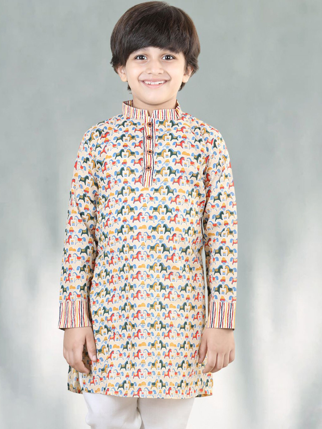 Sangria Boys All Over Horse Printed Cotton Straight Kurta