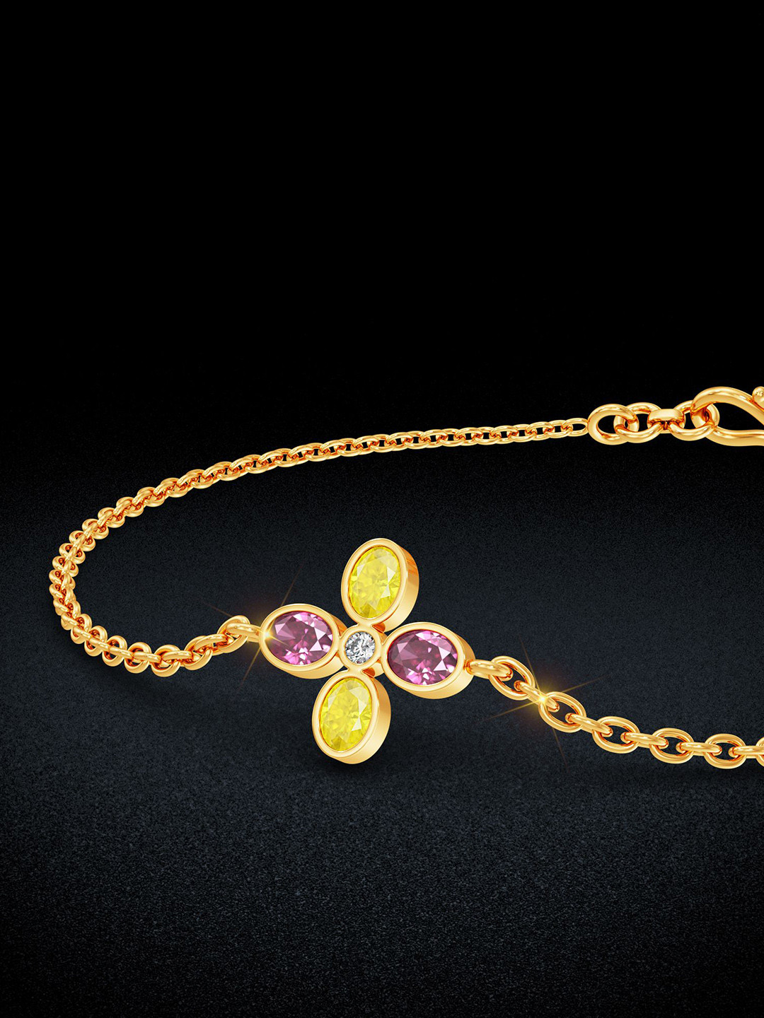 Joyalukkas Blooming Four Petal Gold Bracelet