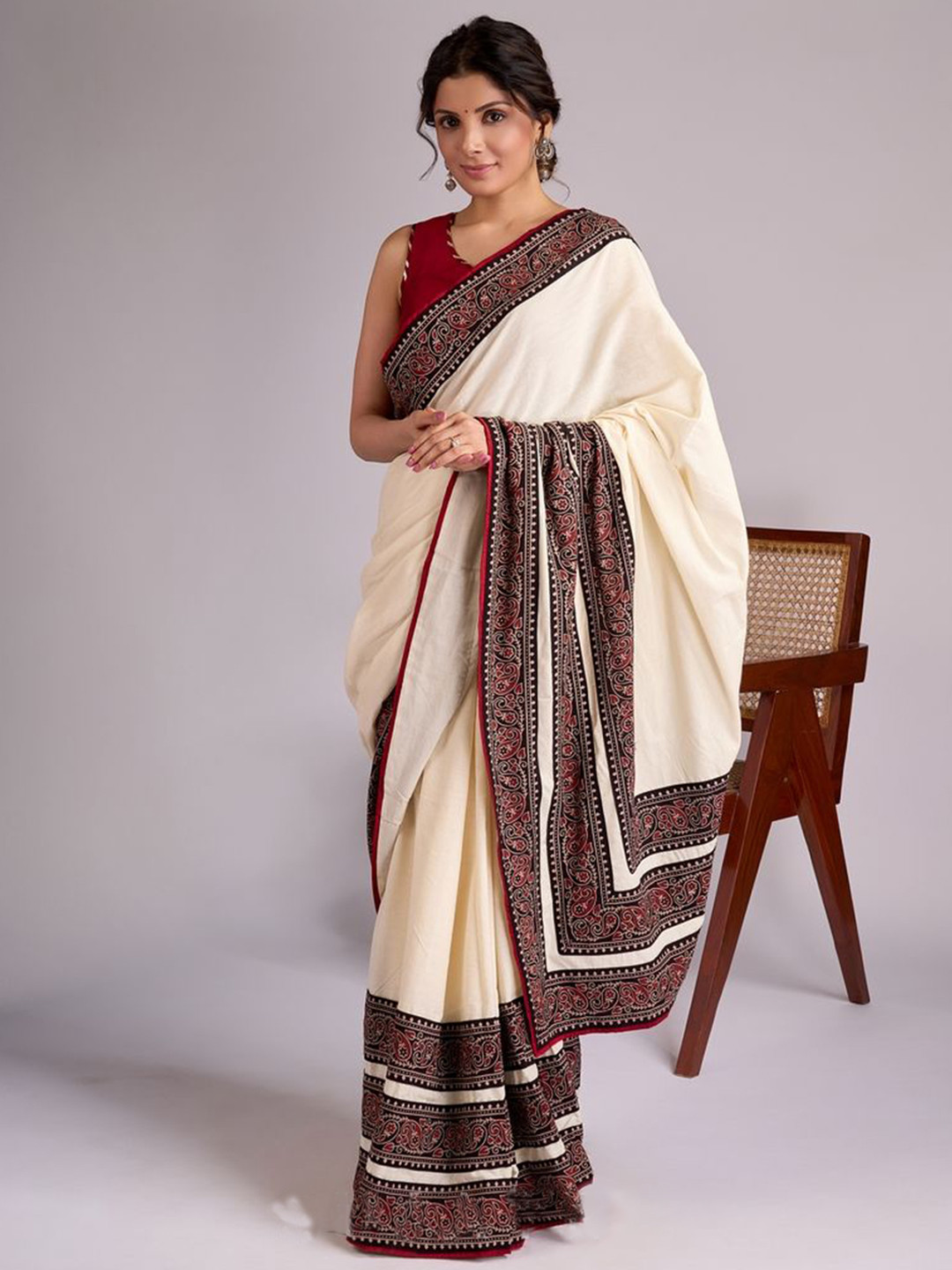 SUJATRA Off white flex cotton saree with Ajrakh combination