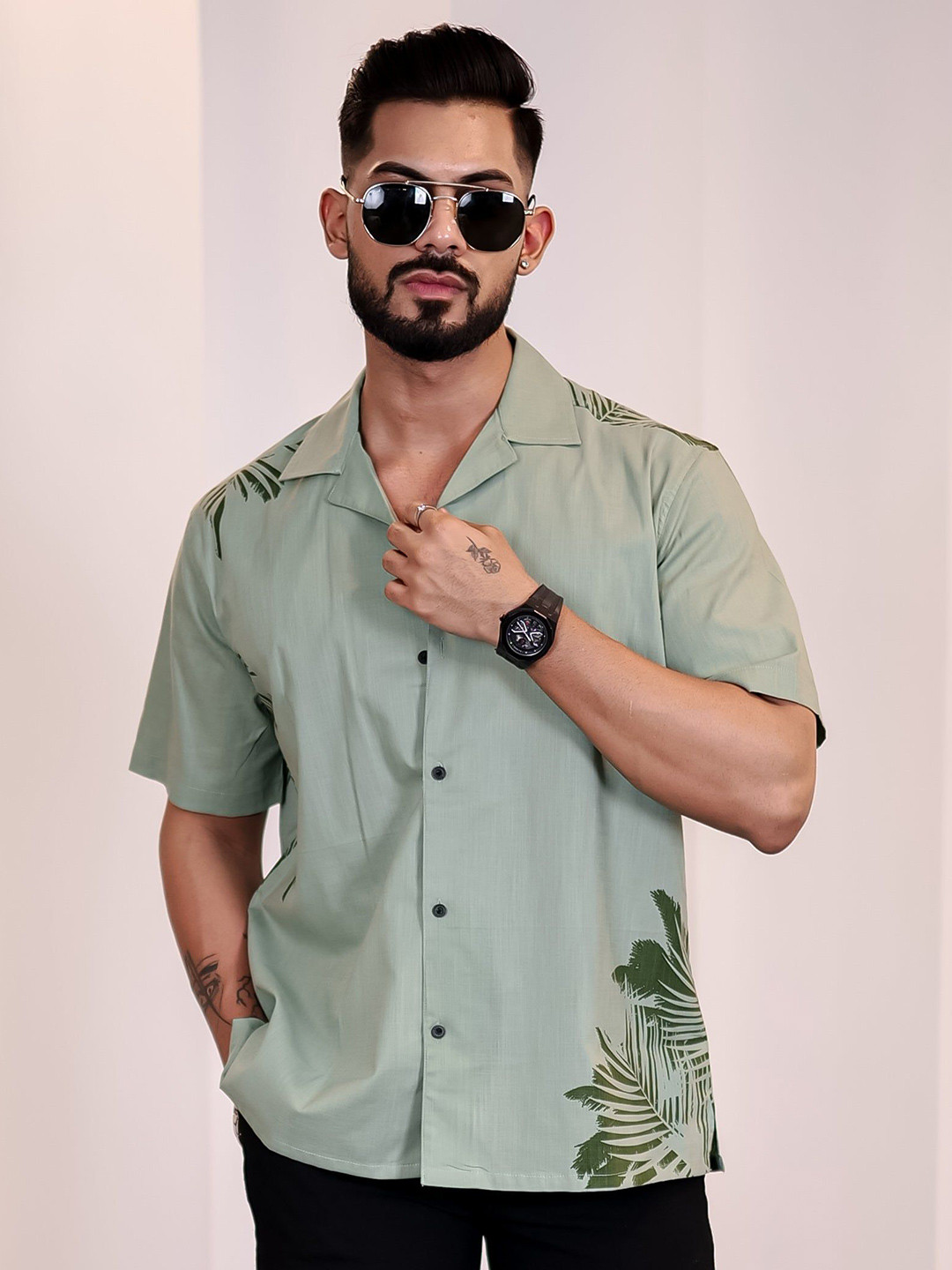 Eszett Spread Collar Pure Cotton Casual Shirt