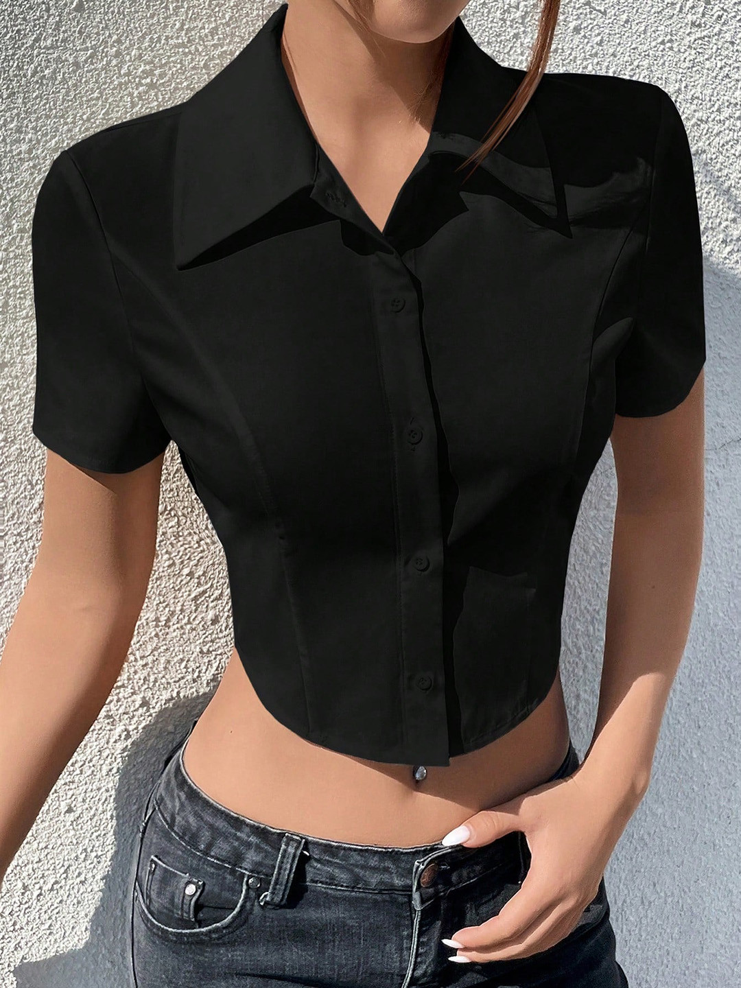 Outzidr Fitted Cropped Shirt