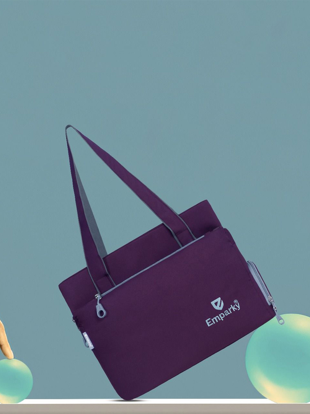 Emparky Women Solid Structured Shoulder Bag