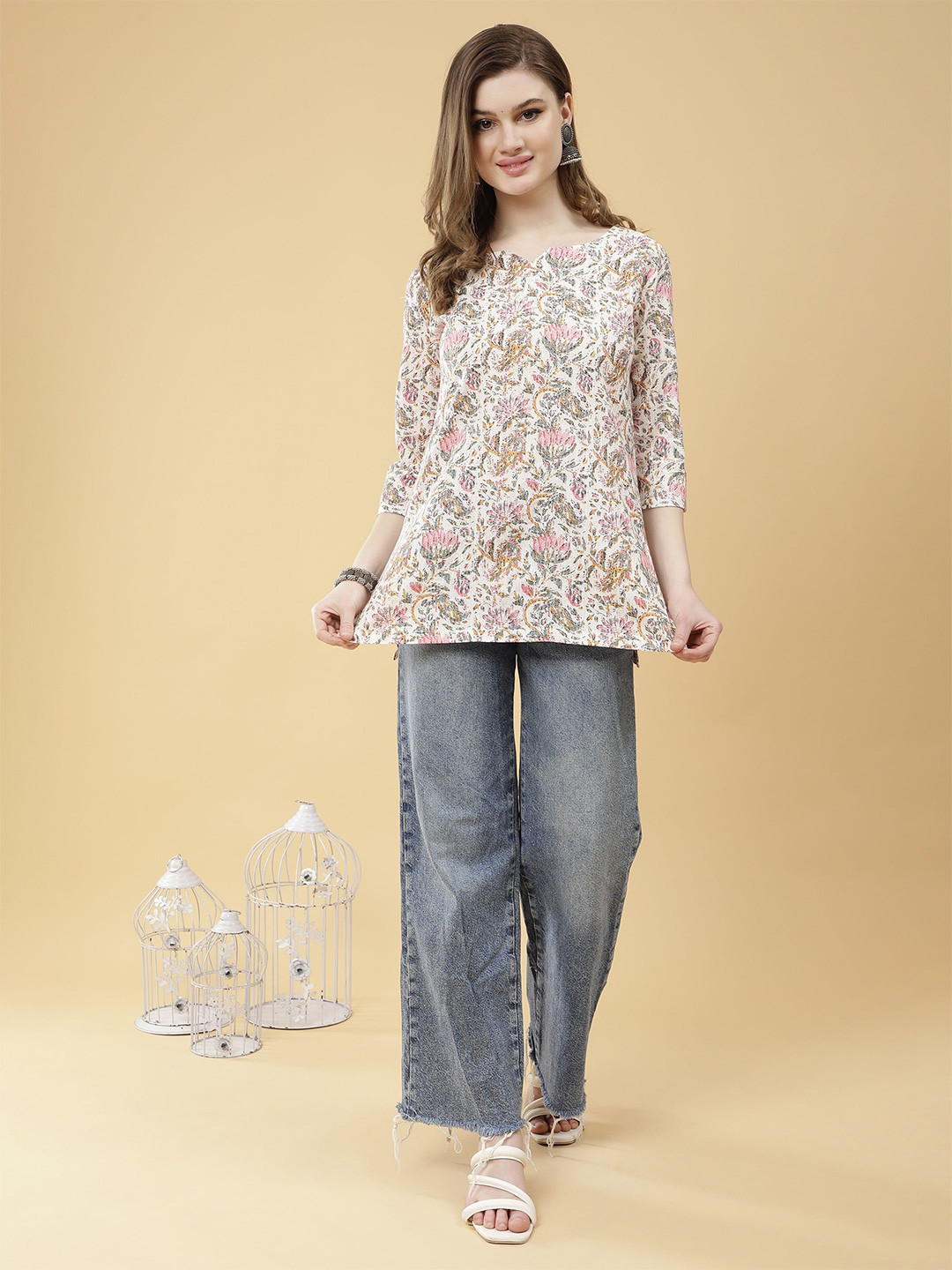 Dogman Women Floral Printed Pure Cotton Straight Kurti