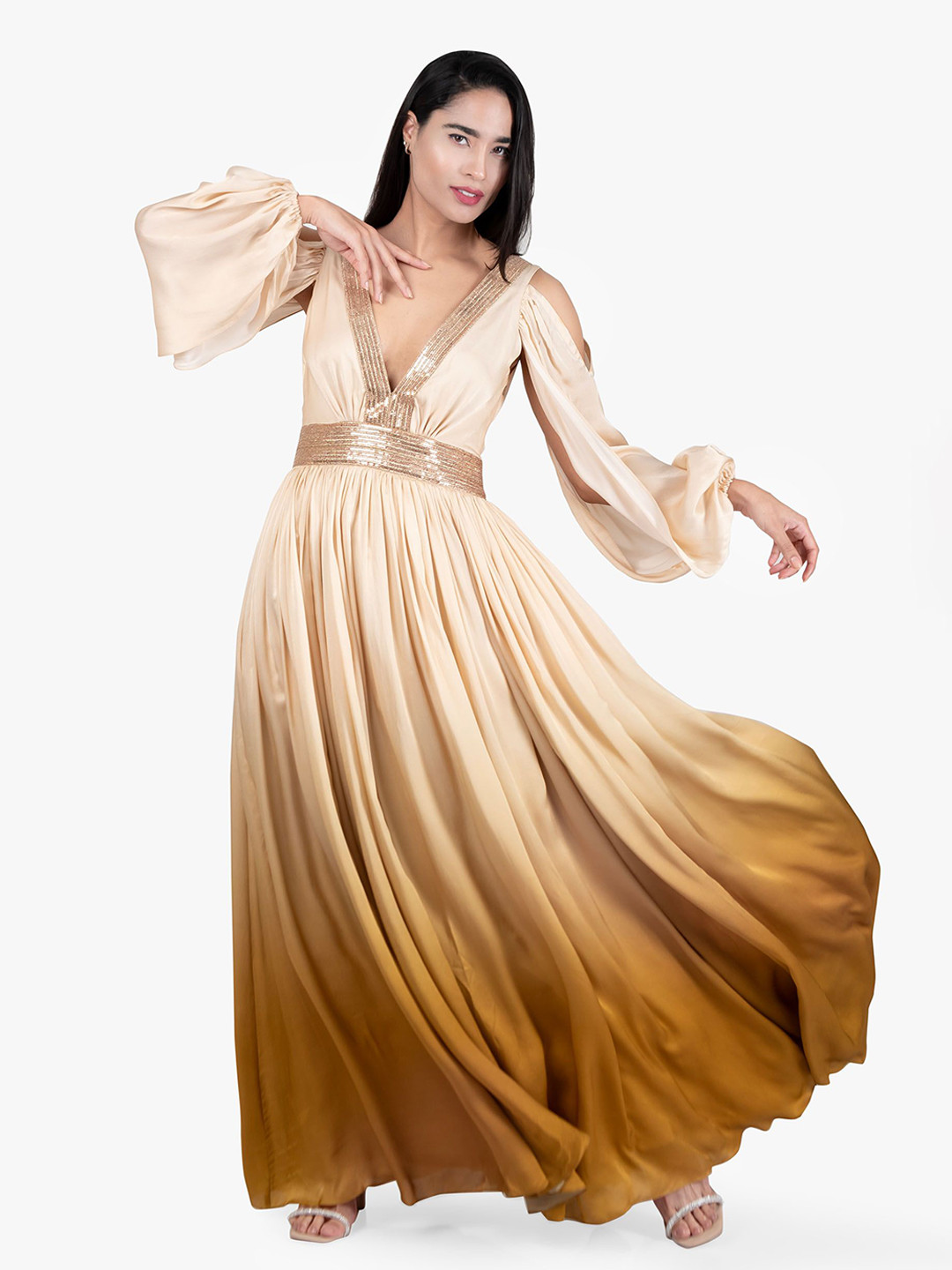 ROOH by SHIVANI Women Ombre V-Neck Crepe Maxi Dress