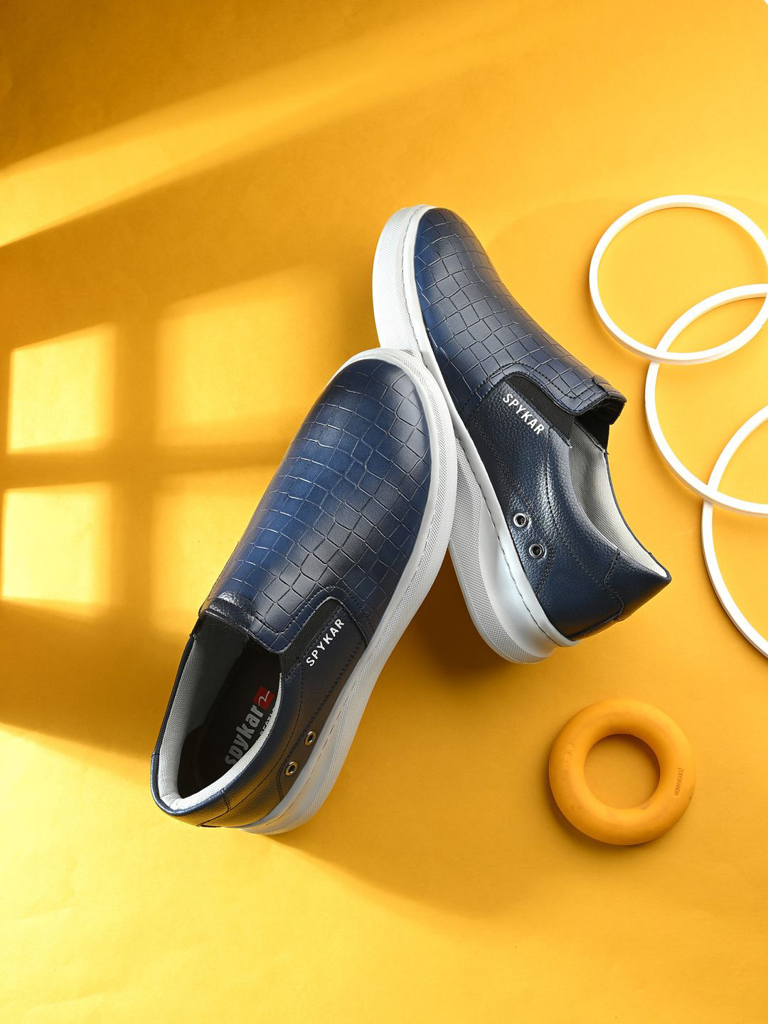 SPYKAR Anzac Men Textured Slip-On Sneakers