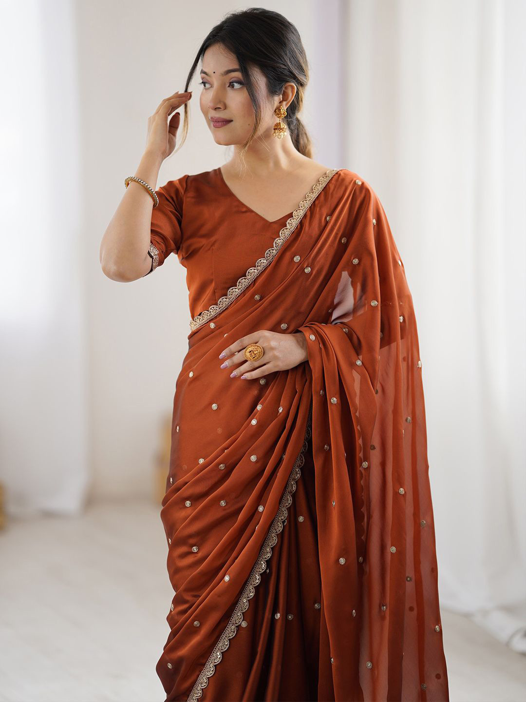 Saree mall Embellished Sequinned Floral Pure Georgette Saree