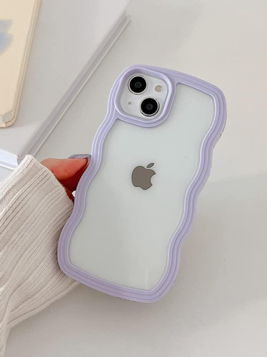 CASE CREATION Women iPhone 7 Clear Curvy Wave Back Case Mobile Accessories