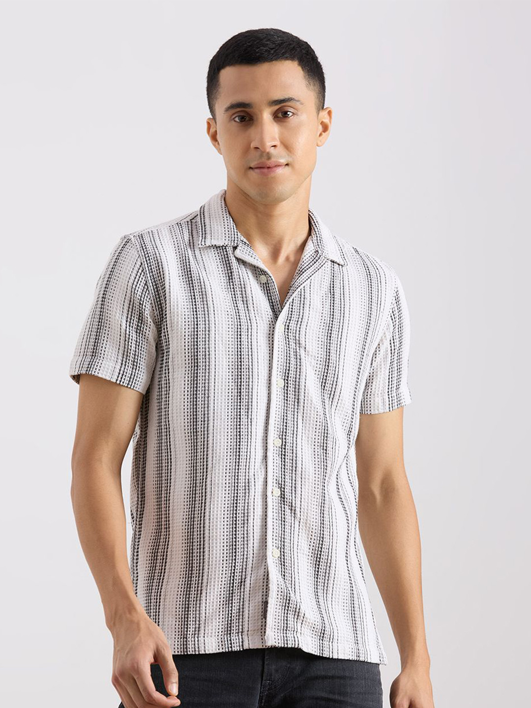 VALEN CLUB Striped Casual Shirt