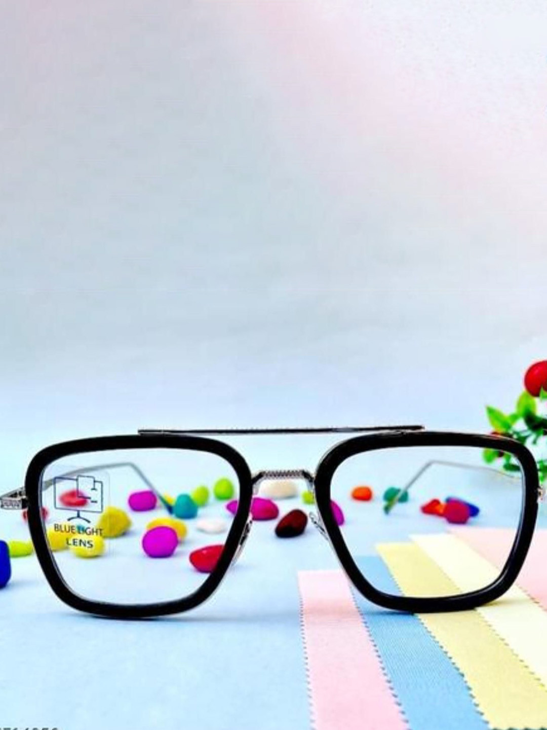 Fashion U Turn Trendint Unisex Rectangle Sunglasses tony black clear