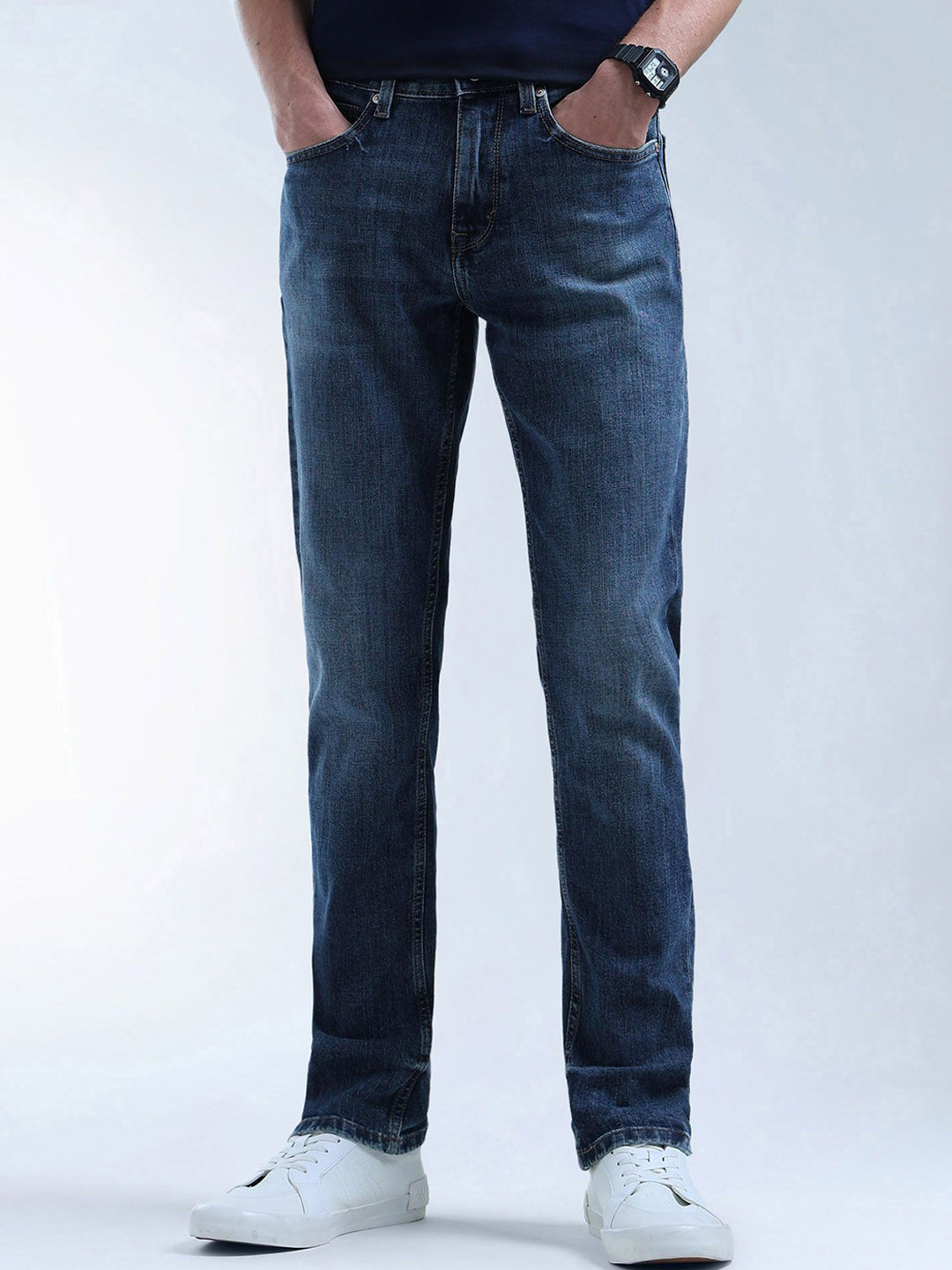 Flying Machine Freddie Men Capsule Slim Fit Mid-Rise Light Fade Jeans