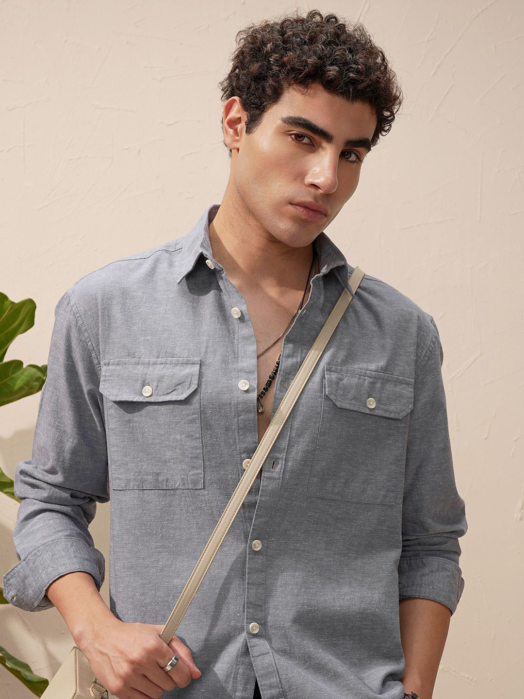 HIGHLANDER Spread Collar Long Sleeves Oversized Casual Shirt