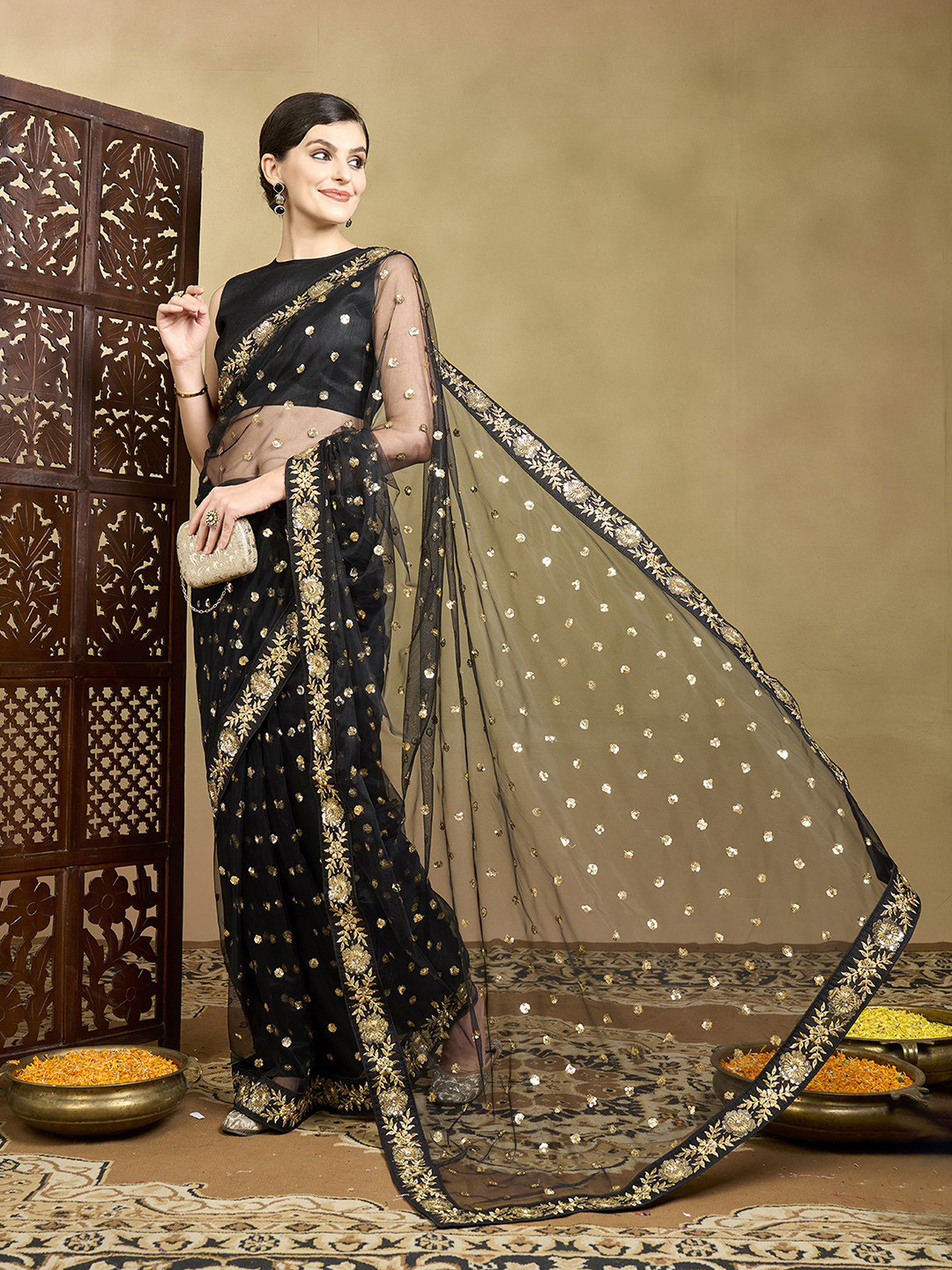 House of Pataudi Women Embellished Embroidered Sequinned Net Celebrity Saree
