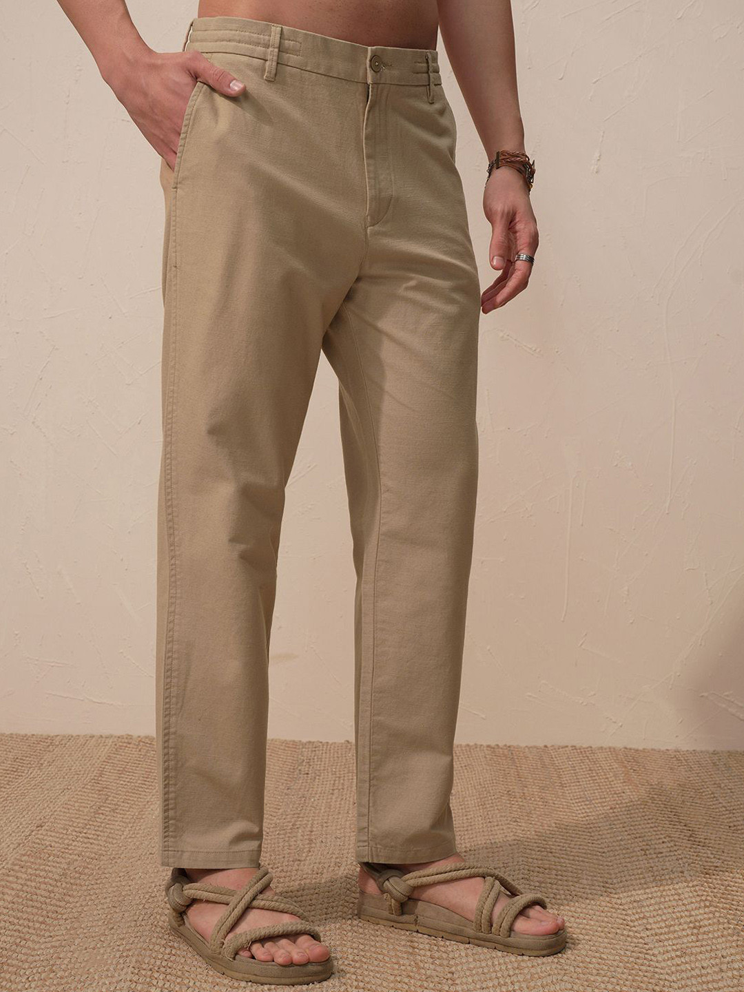 HIGHLANDER Men Mid-Rise Relaxed Fit Trousers