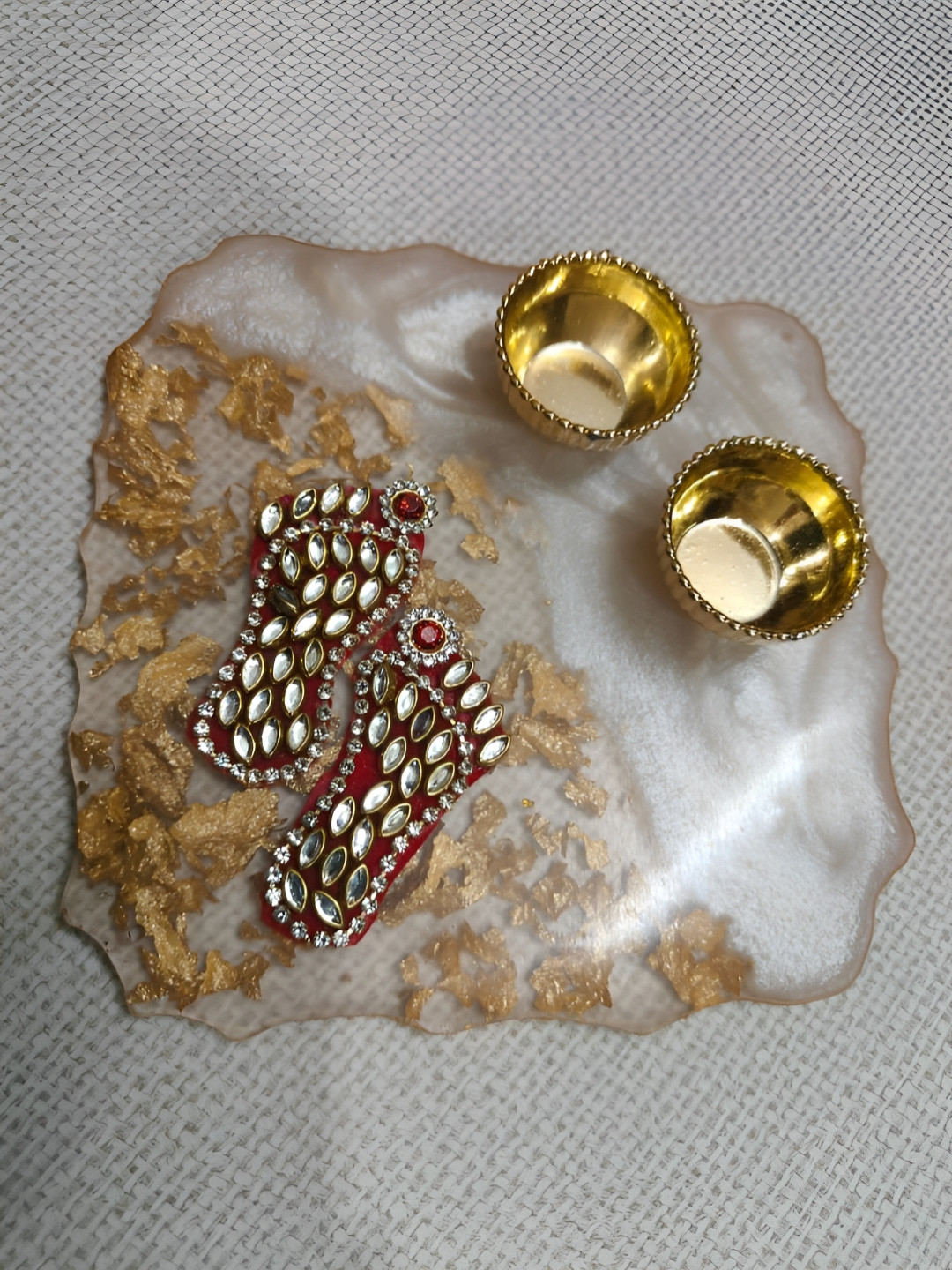 Nutts White & Yellow Textured Goddess Lakshmi's Charan Paduka