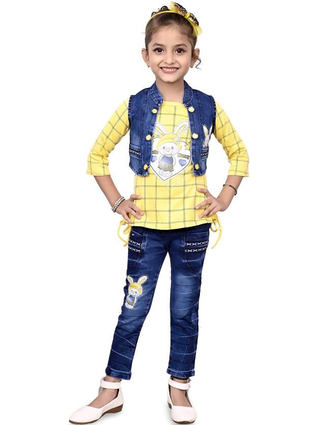VALUE CREATION Girls Printed Top with Trousers