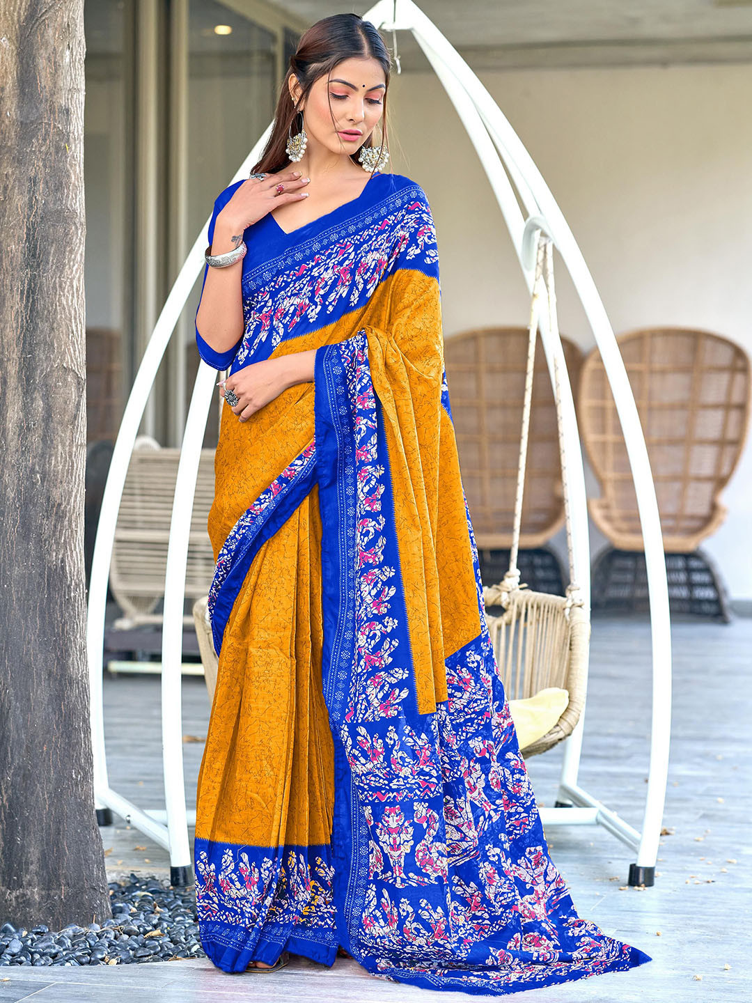 LeeliPeeri Designer Women Batik Block Print Saree