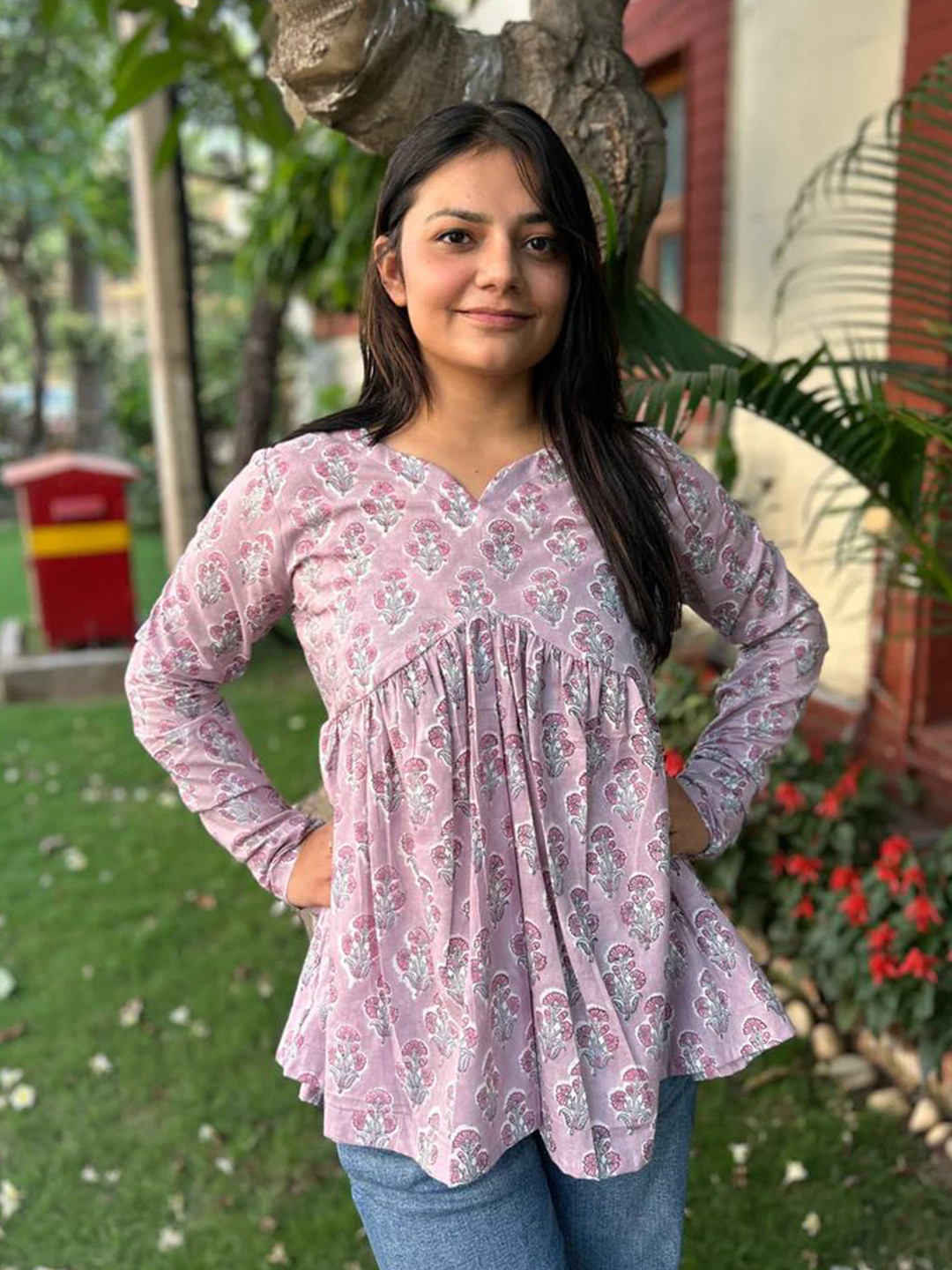 SHRIYANI Women Floral Print Cotton Empire Top