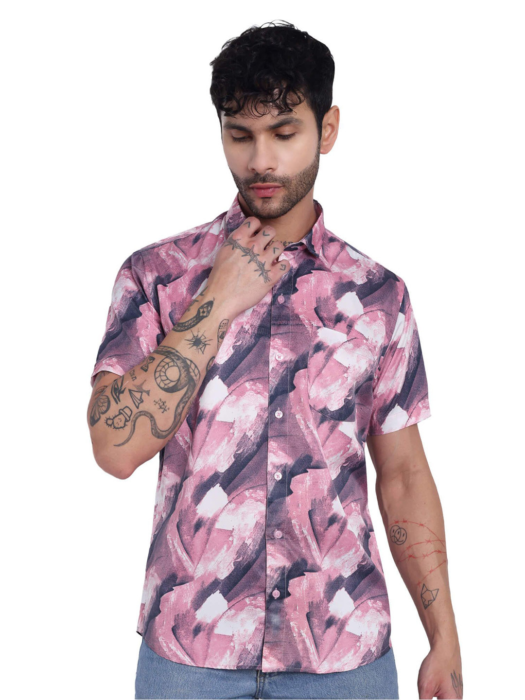 Garment Globe Standard Abstract Printed Slim Fit Shirt