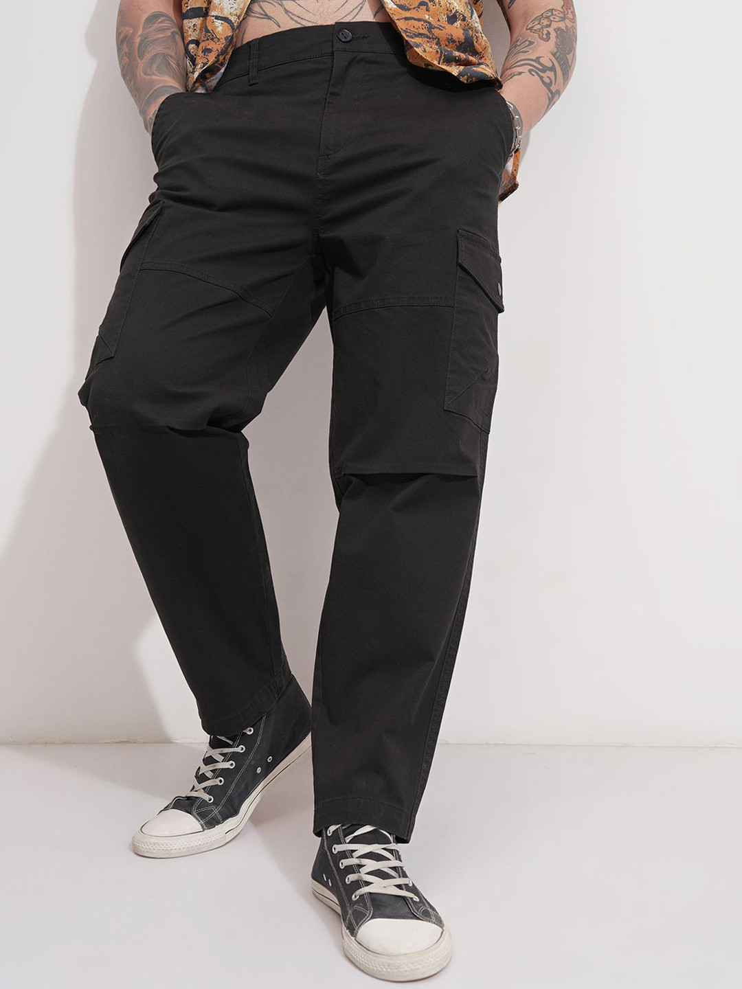 Highlander Men Baggy Cargo Trousers