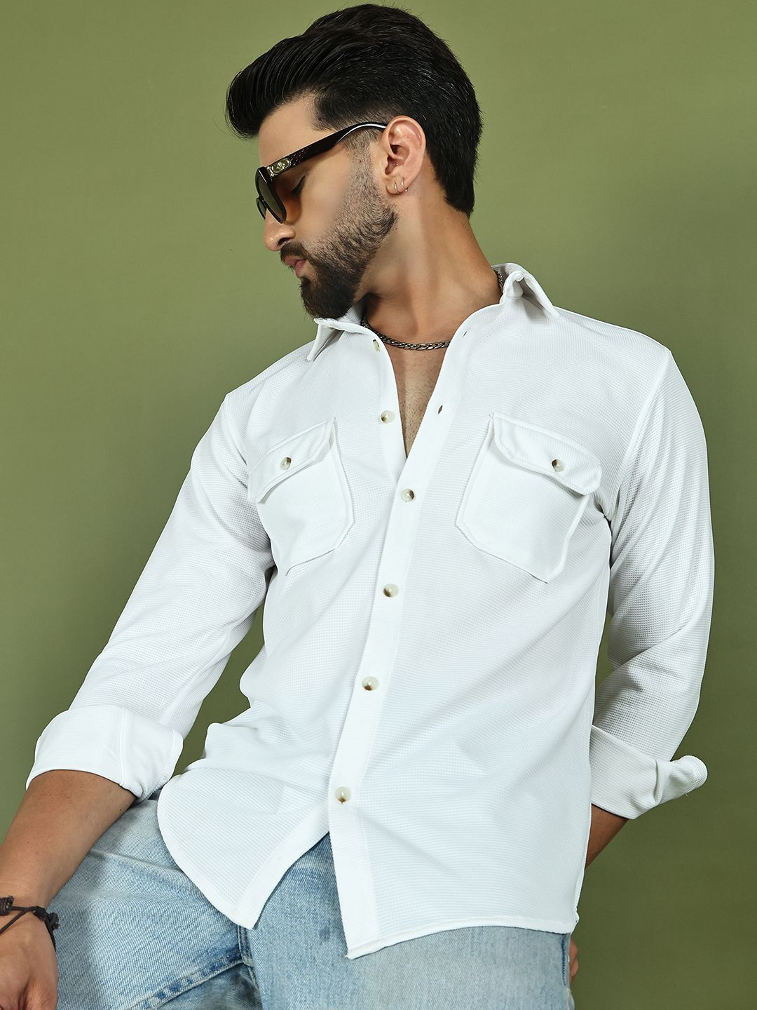 Indian Needle Classic Spread Collar Flap Pockets Shirt