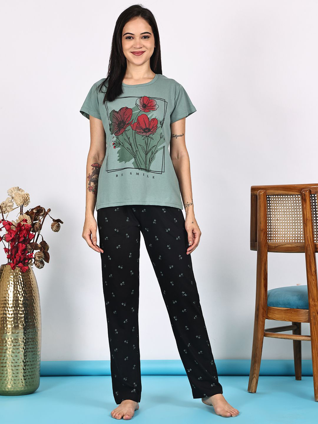 VANYA Women Printed T-shirt & Pyjamas Night suit