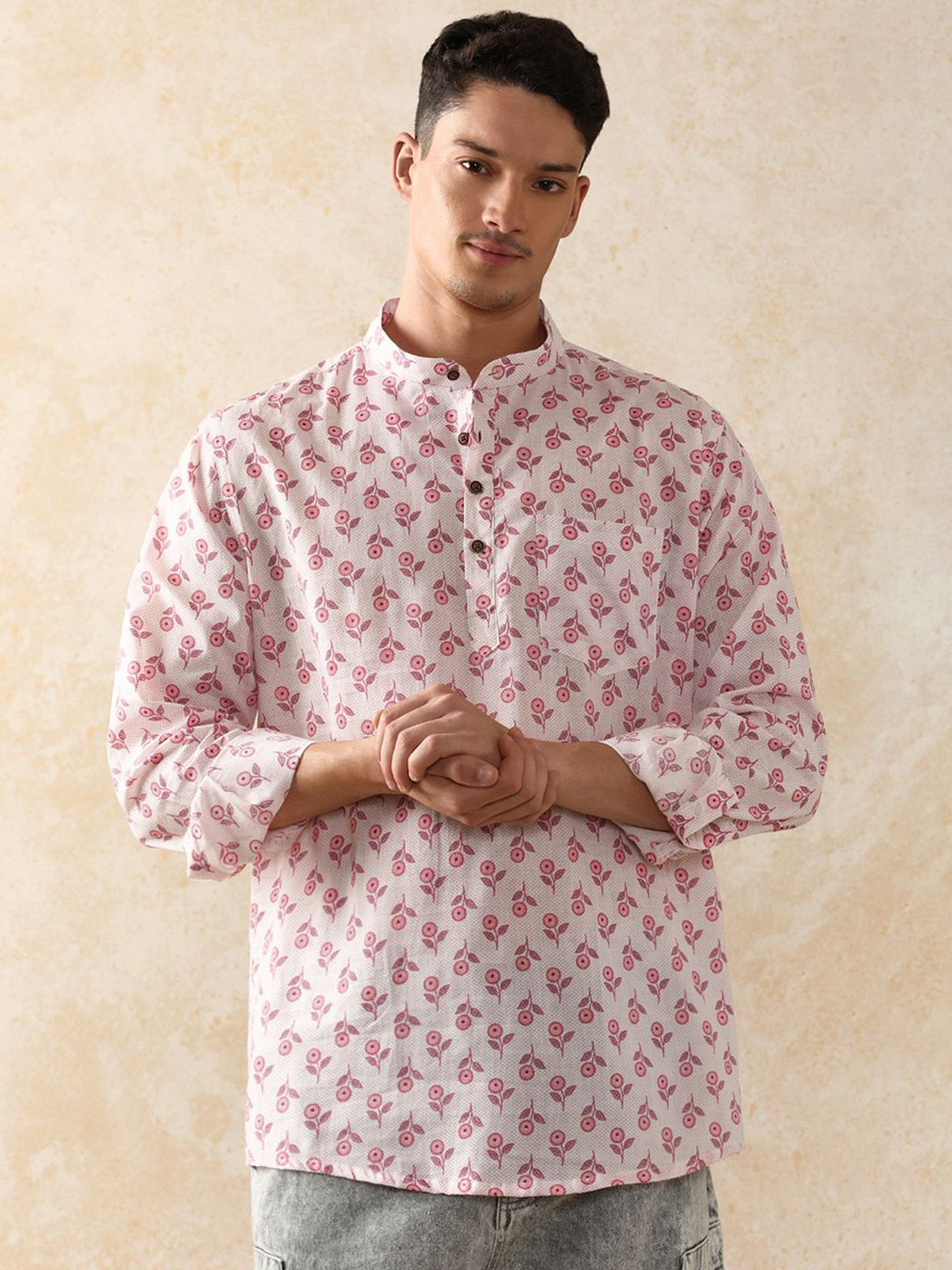 Moara Floral Printed Mandarin Collar Pure Cotton Short Kurta
